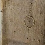 Abbazia di Sènanque, segni scolpiti sulla pietra